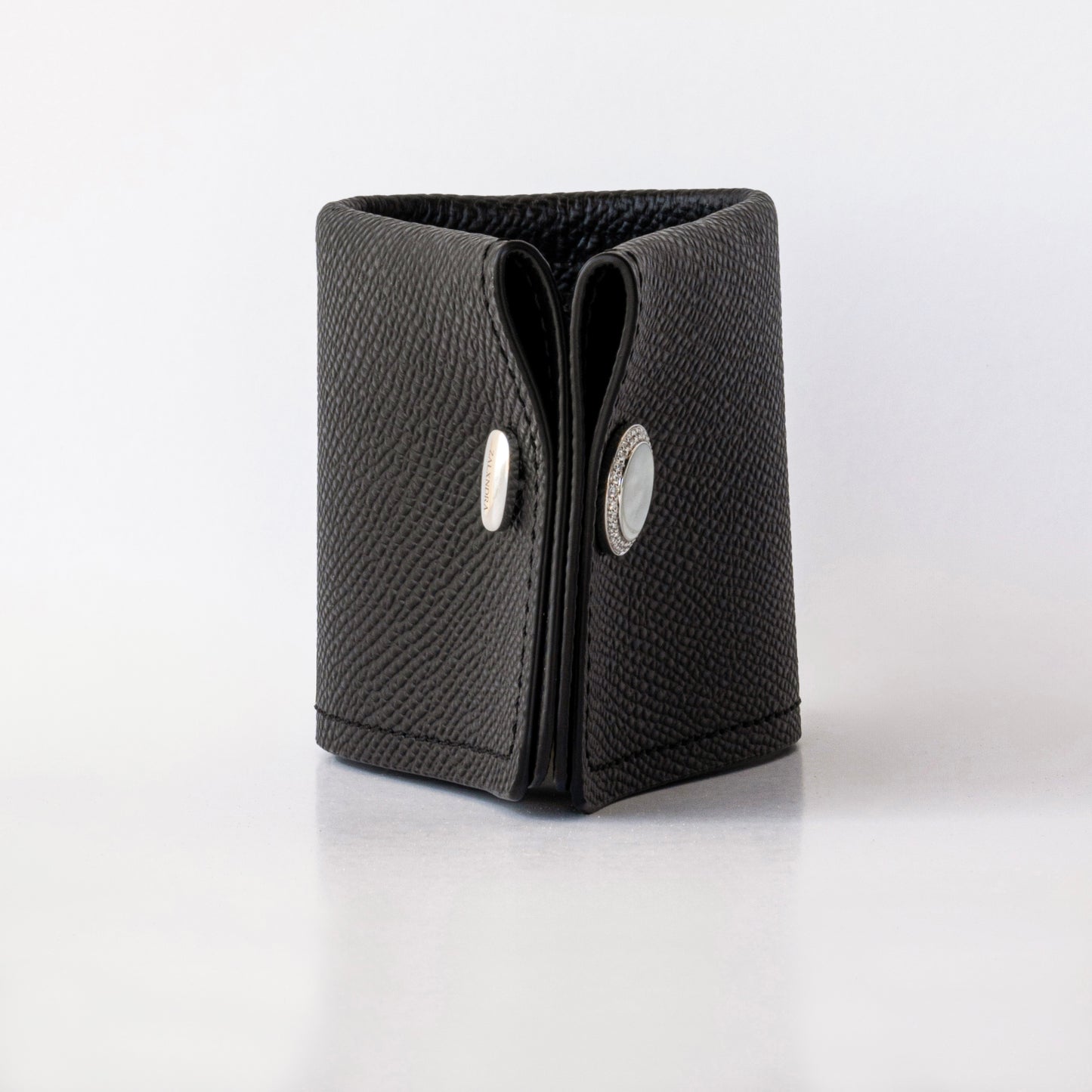 ZALX: LE VALEUR — CUIR NOIR